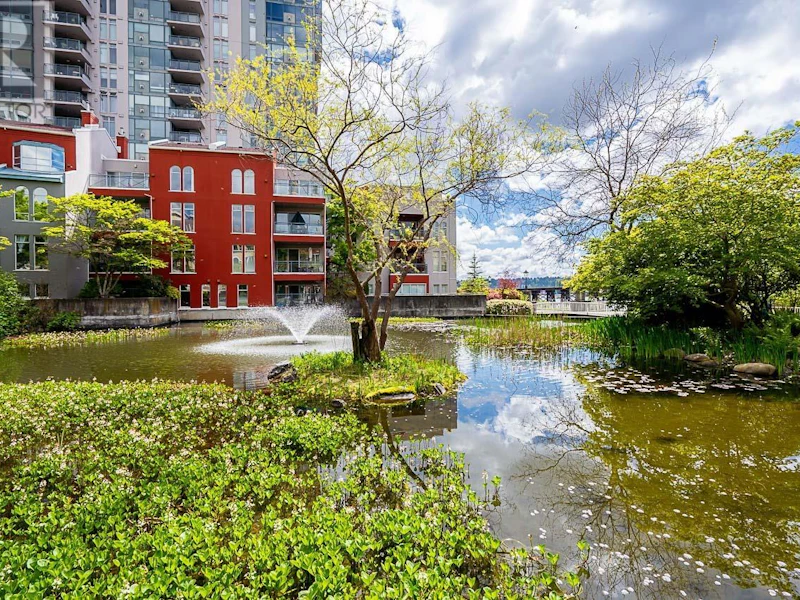 116 - 3 Renaissance Square, New Westminster BC V3M 6K4