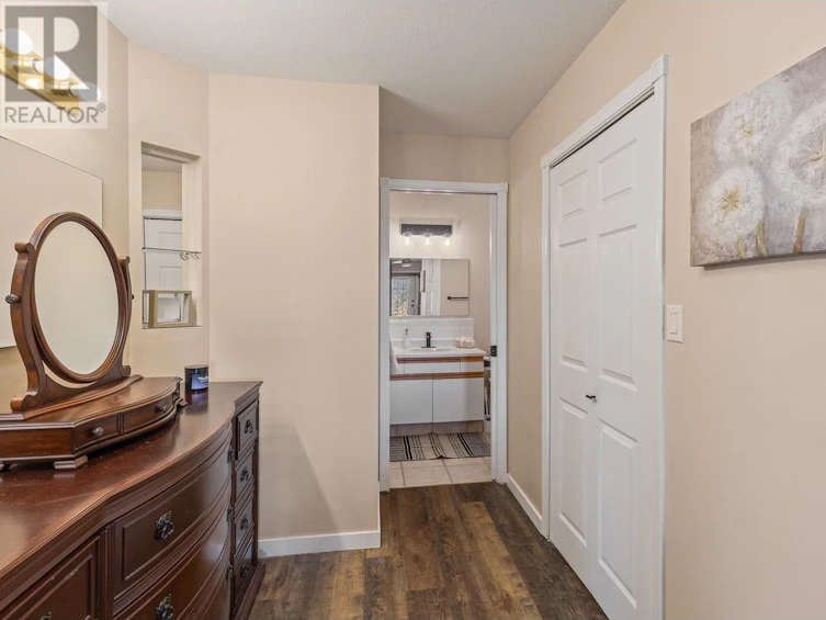 13308 Hwy 3 Highway, Osoyoos, BC, V0H 1V5 - 17
