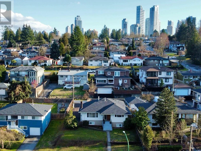 4366 Wildwood Crescent, Burnaby BC V5G 2M4