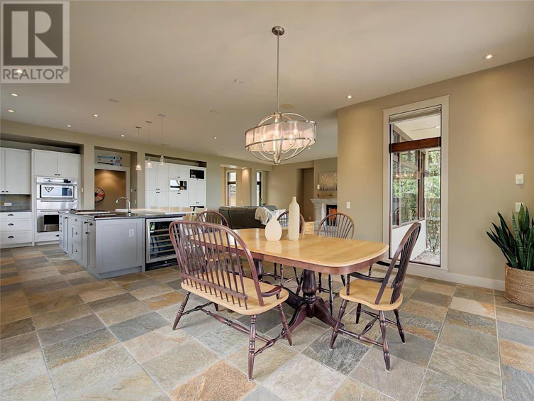 4100 Lakeshore Road, Kelowna, BC, V1W 1V6 - 22