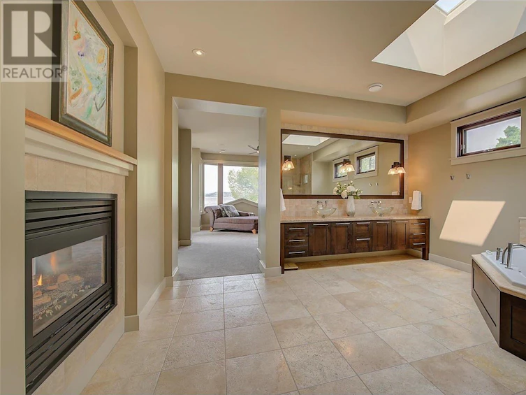 4100 Lakeshore Road, Kelowna, BC, V1W 1V6 - 46