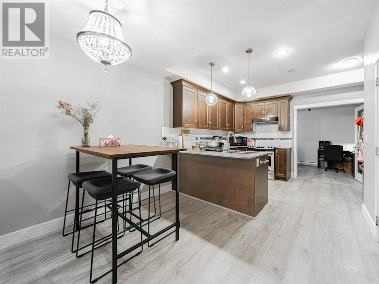 111-828 Royal Avenue, New Westminster, BC, V3M 1J9 - 10