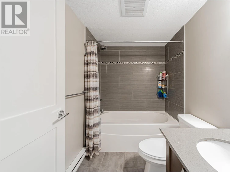 111-828 Royal Avenue, New Westminster, BC, V3M 1J9 - 18