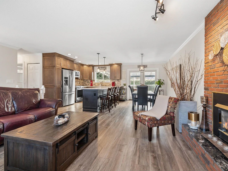 2494 Marcet Court, Abbotsford BC V3G 2A8