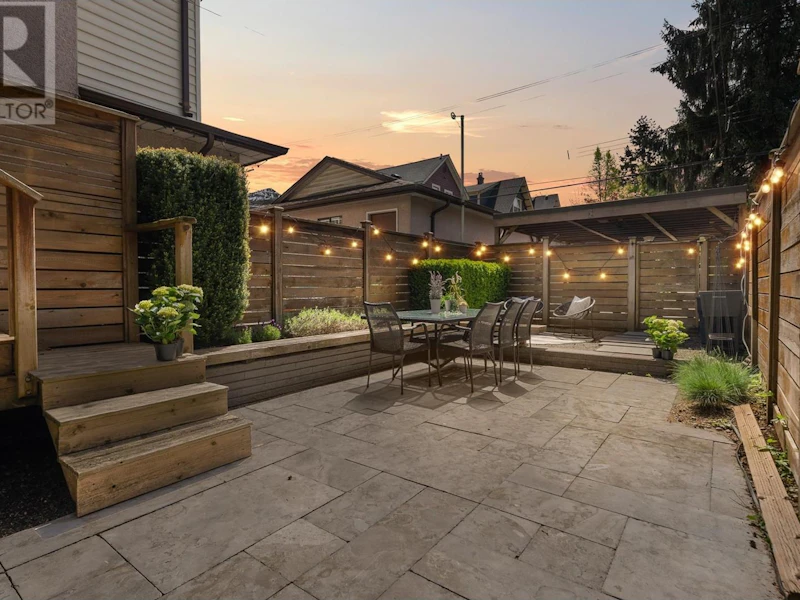 564 E 10th Avenue, Vancouver BC V5T 2A4