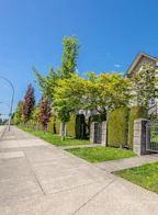 2 14855 100 Avenue
