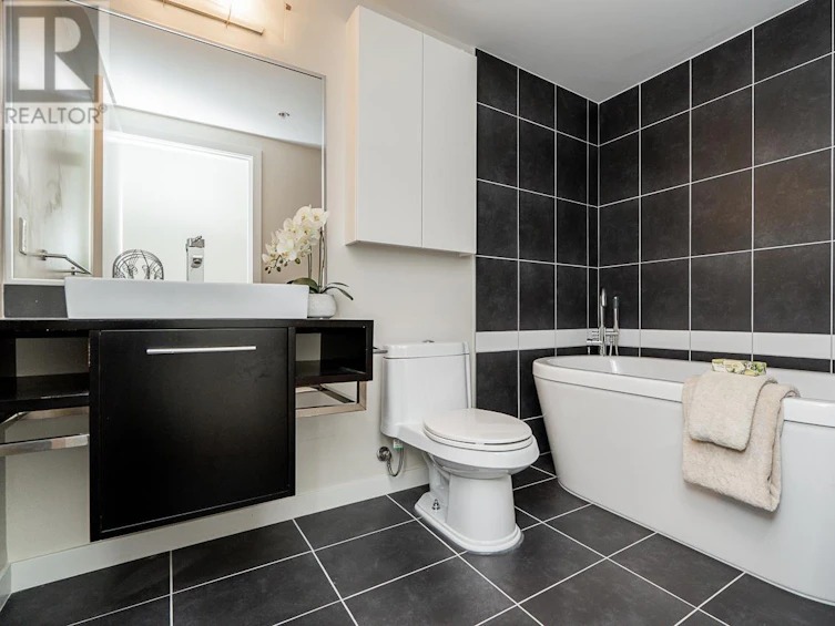 TH 237-188 Keefer Place, Vancouver, BC, V6B 0J1 - 29