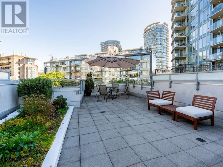 TH 237-188 Keefer Place, Vancouver, BC, V6B 0J1 - 35