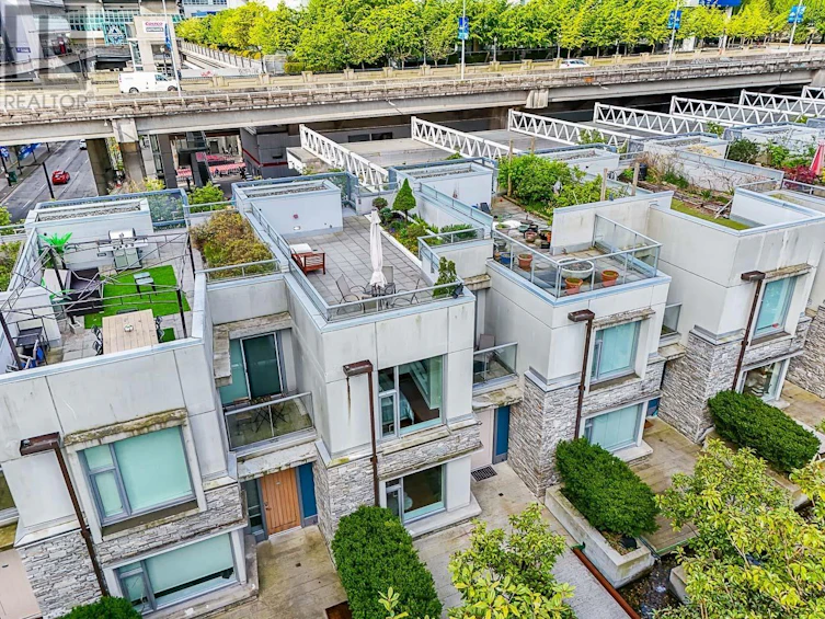 TH 237-188 Keefer Place, Vancouver, BC, V6B 0J1 - 38