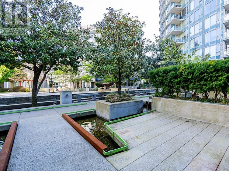 TH 237-188 Keefer Place, Vancouver, BC, V6B 0J1 - 6