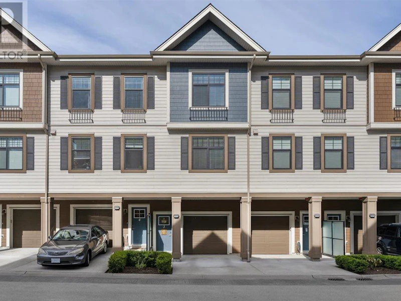 1818 Harbour Street, Port Coquitlam BC
