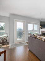 704 45745 Princess Avenue