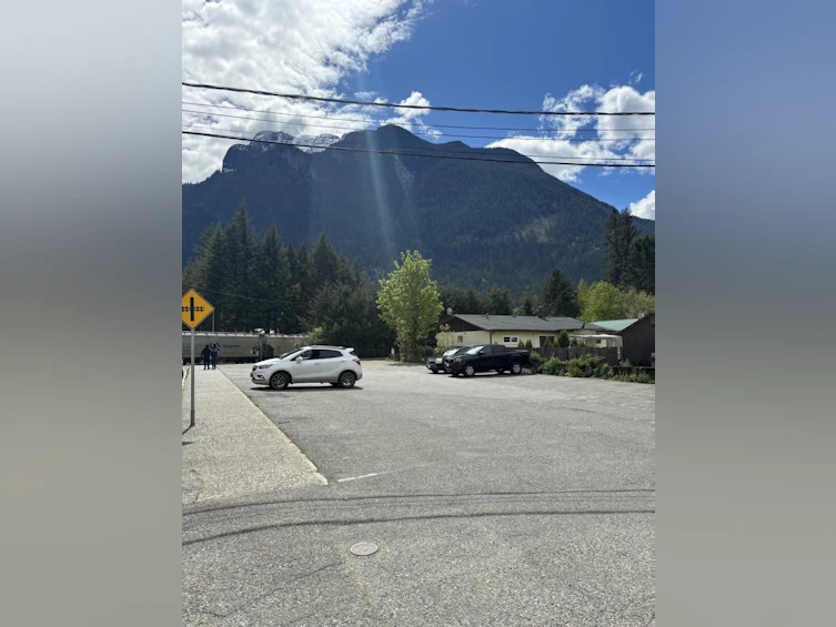 828 6th Avenue, Hope, BC, V0X 1L4 - 5