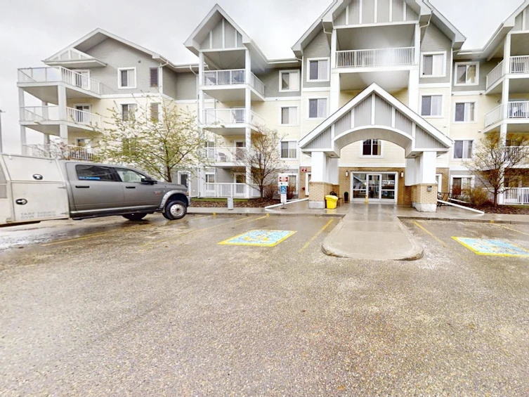 115-2204 44 Avenue NW, Edmonton, AB, T6T 0G5
