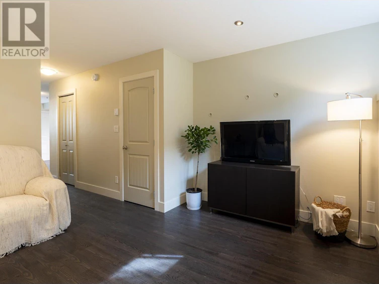 6388 Picadilly Place, Sechelt, BC, V7Z 0N9 - 28