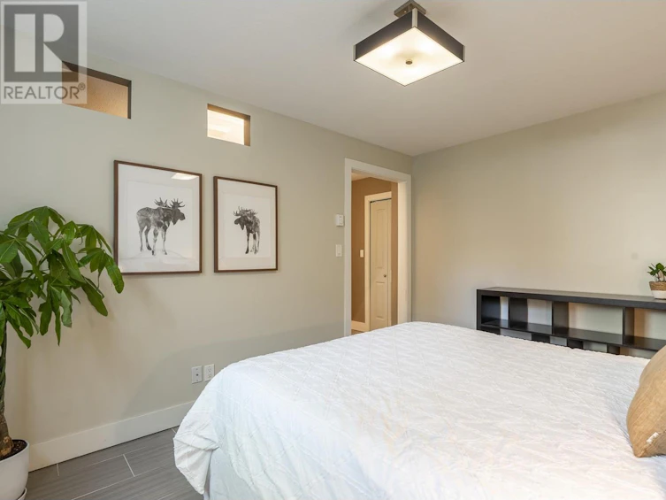 6388 Picadilly Place, Sechelt, BC, V7Z 0N9 - 30