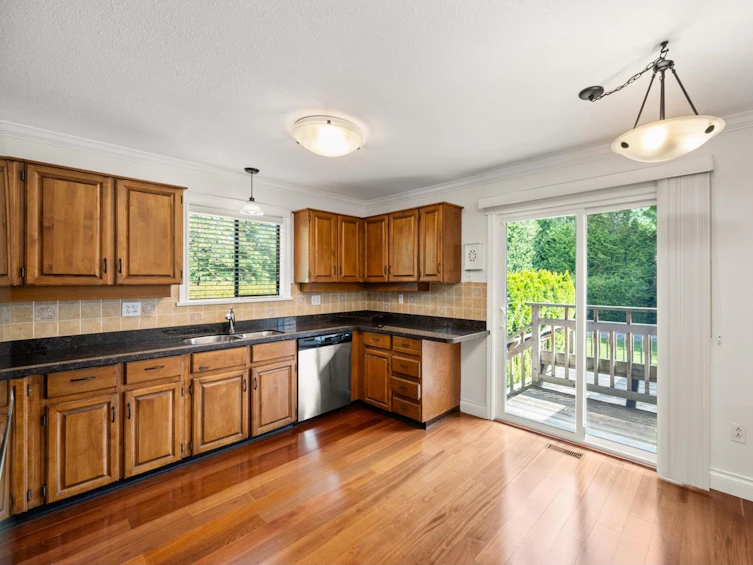 1912 148a Street, Surrey, BC, V4A 6R5 - 9