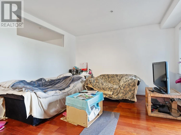 205-5889 Irmin Street, Burnaby, BC, V5J 0C1 - 11
