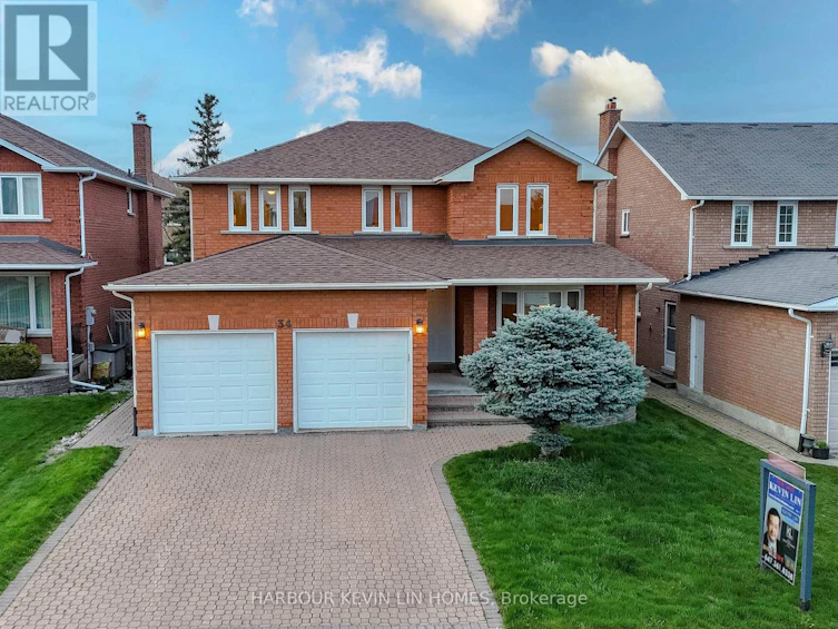 34 Glenhurst Road, Richmond Hill, ON, L4B 2E8