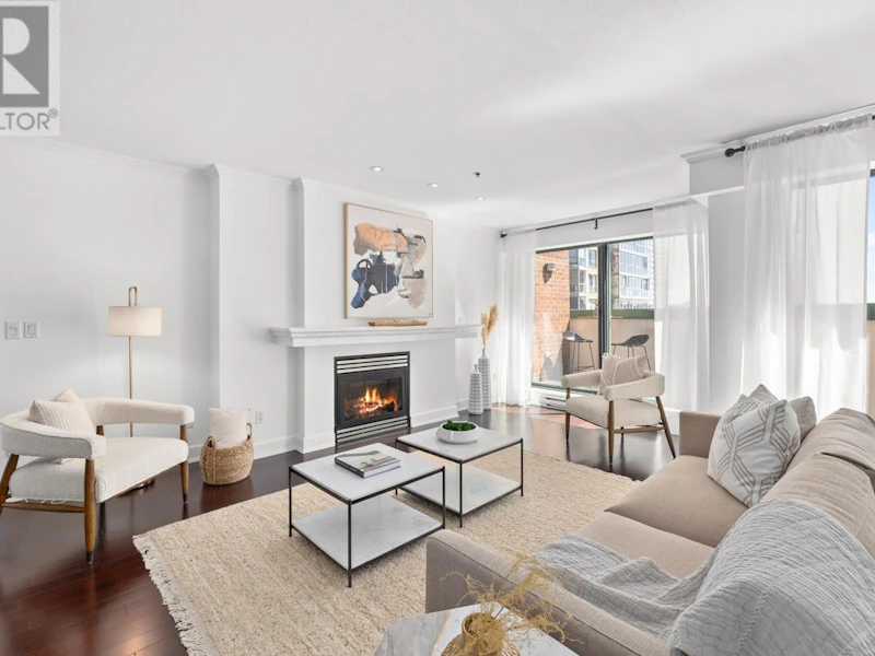 PH2 - 1226 Hamilton Street, Vancouver BC V6B 2S8