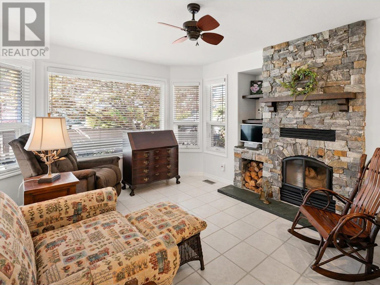3889 Gallaghers, Kelowna, BC, V1W 3Z9 - 7