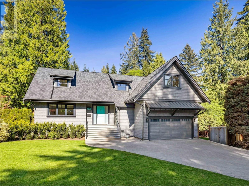 3750 Rutherford Crescent, North Vancouver BC V7N 2C7