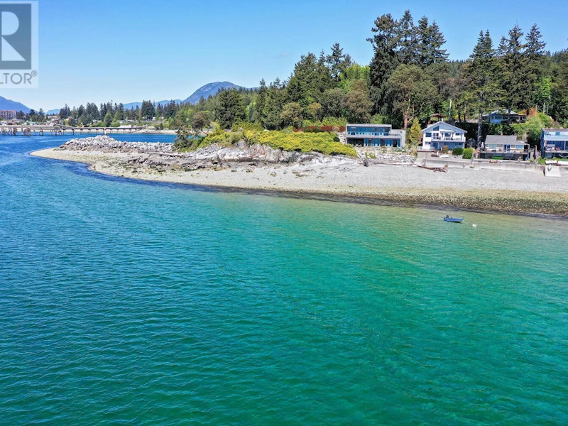 5423 Selma Park Road, Sechelt BC