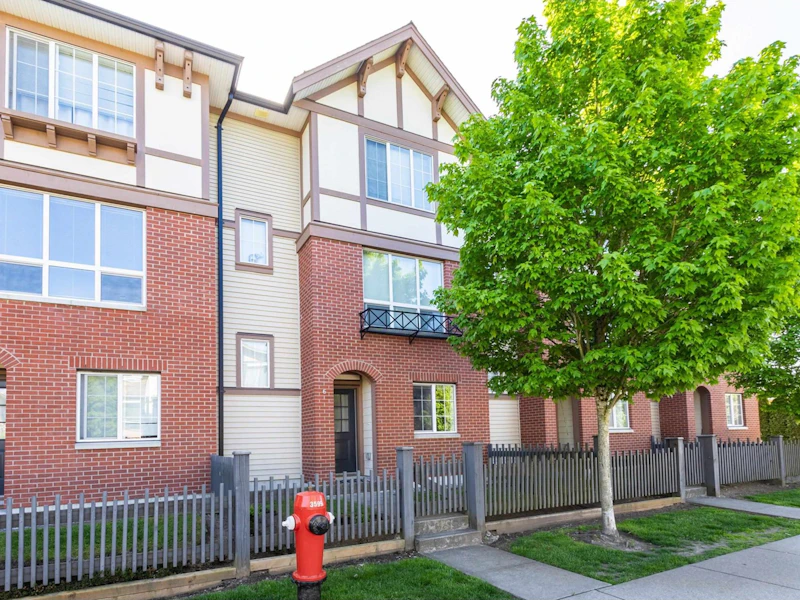 6 - 7848 209th Street, Langley BC V2Y 0M4