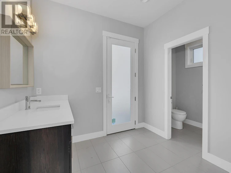 5624 Mountainside Drive, Kelowna, BC, V1W 5L5 - 47