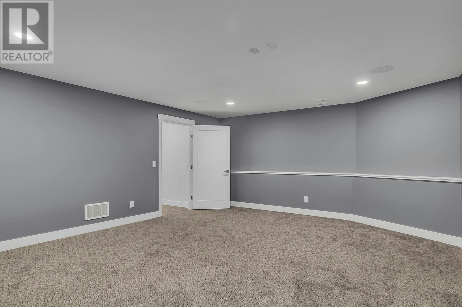 5624 Mountainside Drive, Kelowna, BC, V1W 5L5 - 52