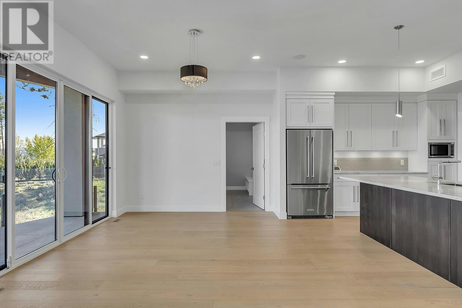 5624 Mountainside Drive, Kelowna, BC, V1W 5L5 - 17