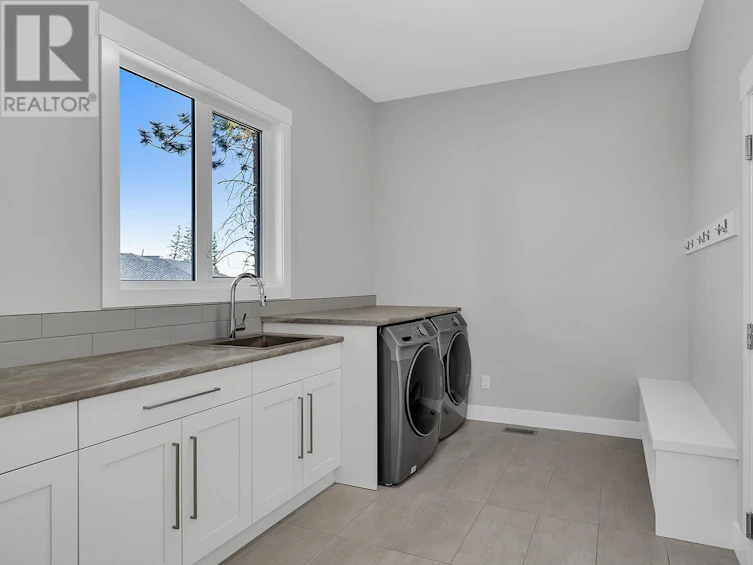 5624 Mountainside Drive, Kelowna, BC, V1W 5L5 - 18