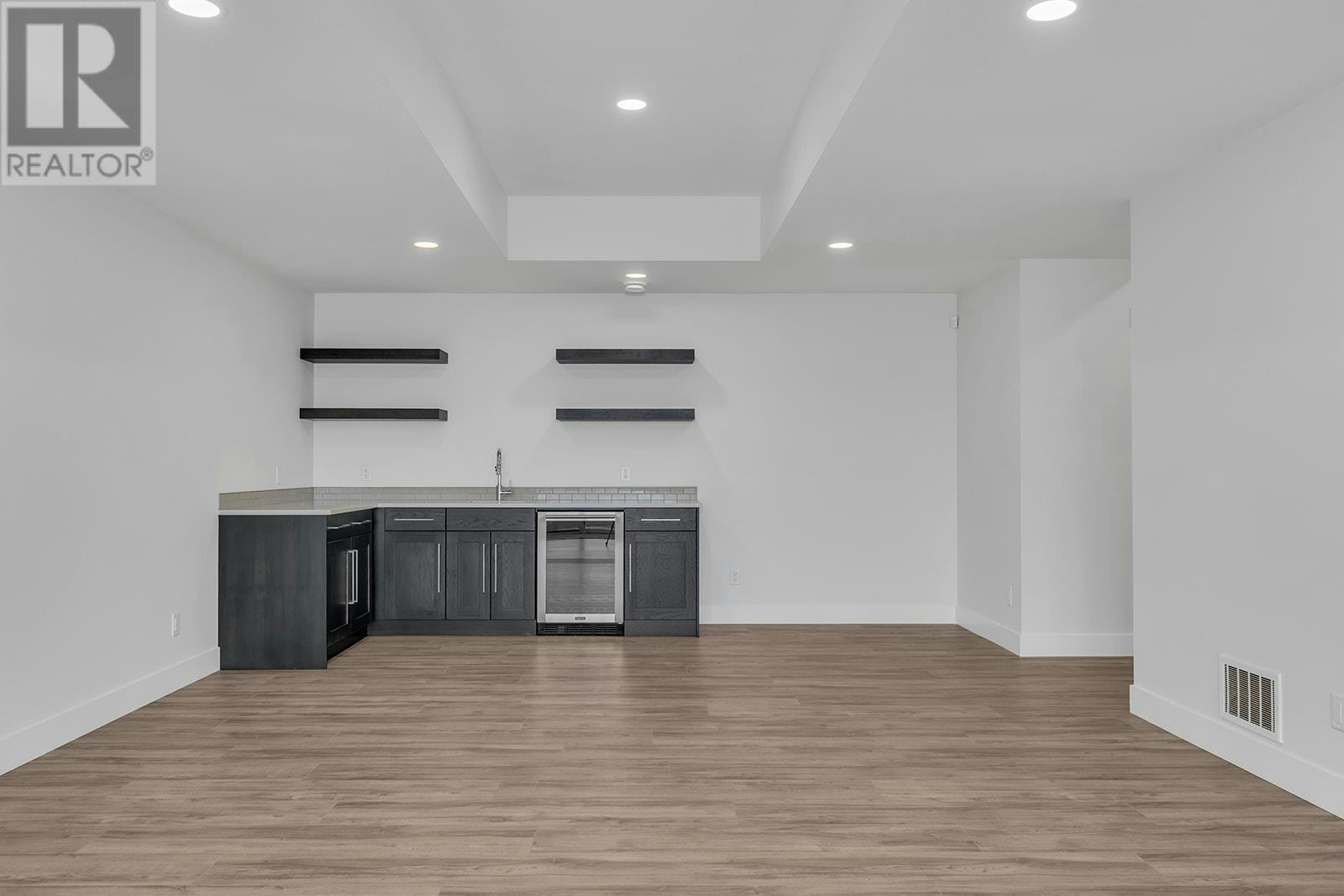 5624 Mountainside Drive, Kelowna, BC, V1W 5L5 - 43