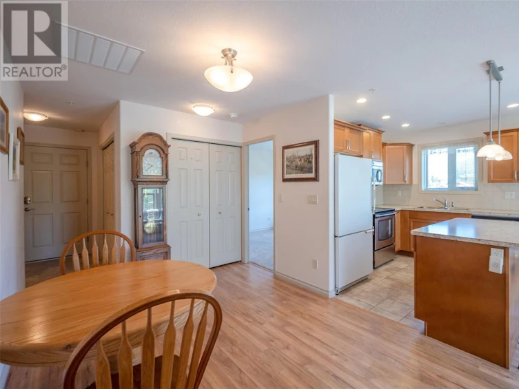 501-2125 Atkinson Street, Penticton, BC, V2A 9E6 - 11
