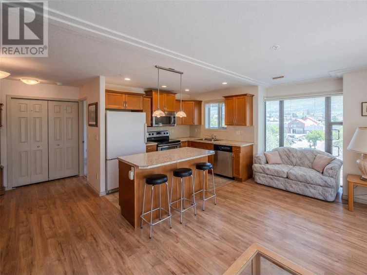 501-2125 Atkinson Street, Penticton, BC, V2A 9E6 - 5