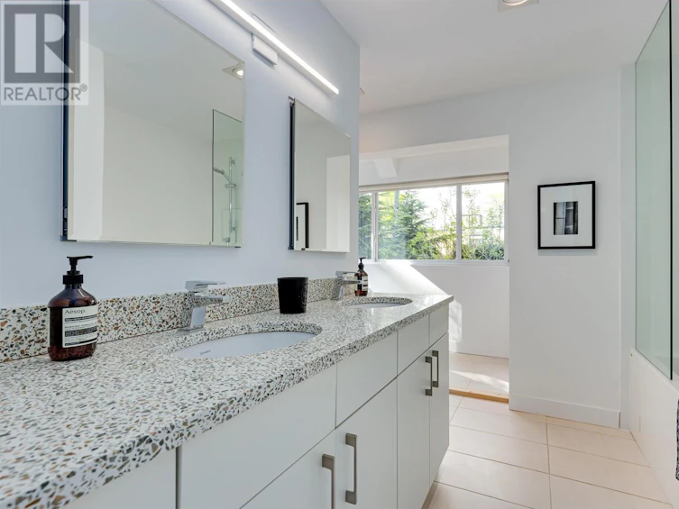 2-2995 Pine Street, Vancouver, BC, V6J 4T6 - 23