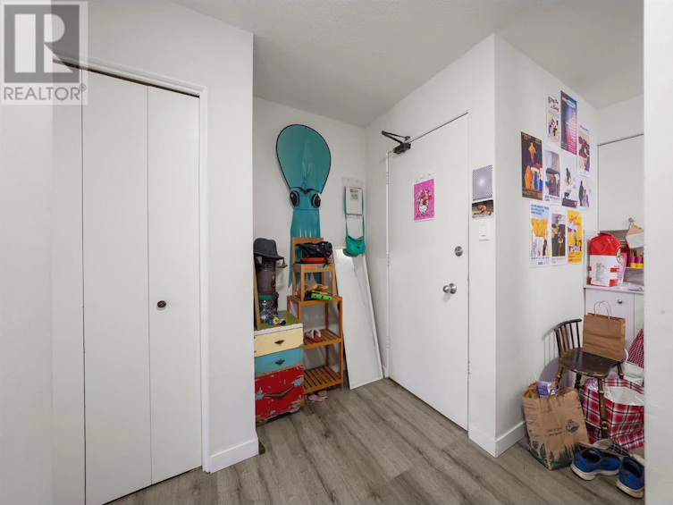 840 East 6th Avenue, Vancouver, BC, V5T 1M1 - 32