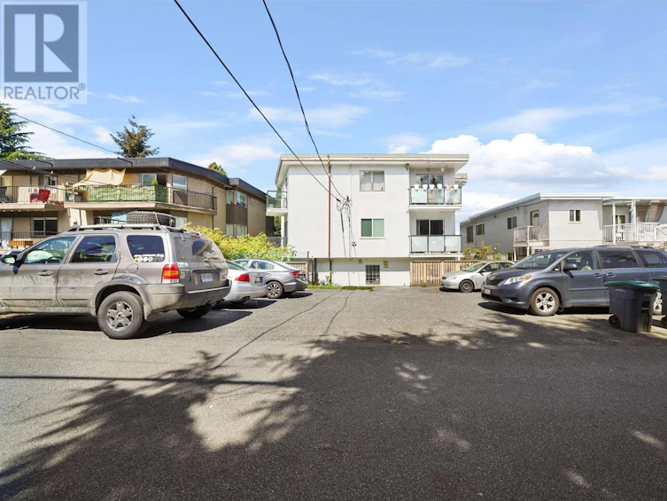 840 East 6th Avenue, Vancouver, BC, V5T 1M1 - 35