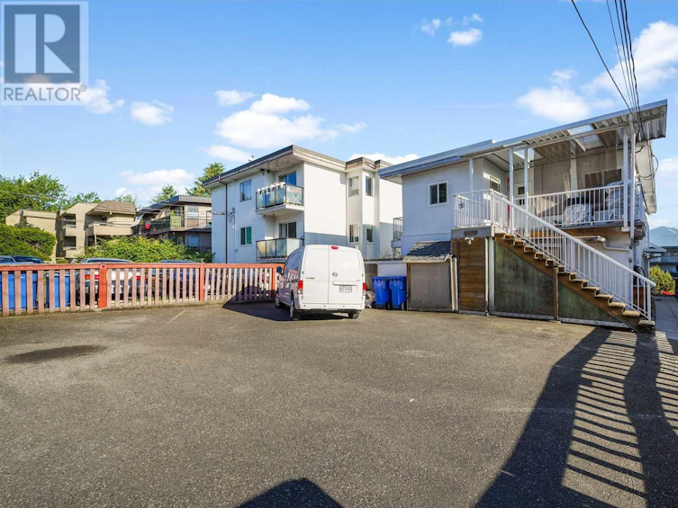 858 East 6th Avenue, Vancouver, BC, V5T 1M1 - 19