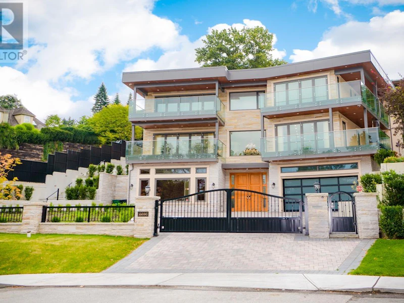 6690 Deer Lake Drive, Burnaby BC V5E 2L8