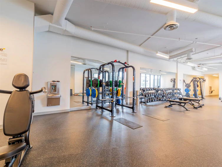 TH1-10448 University, Surrey, BC, V3T 0S7 - 12