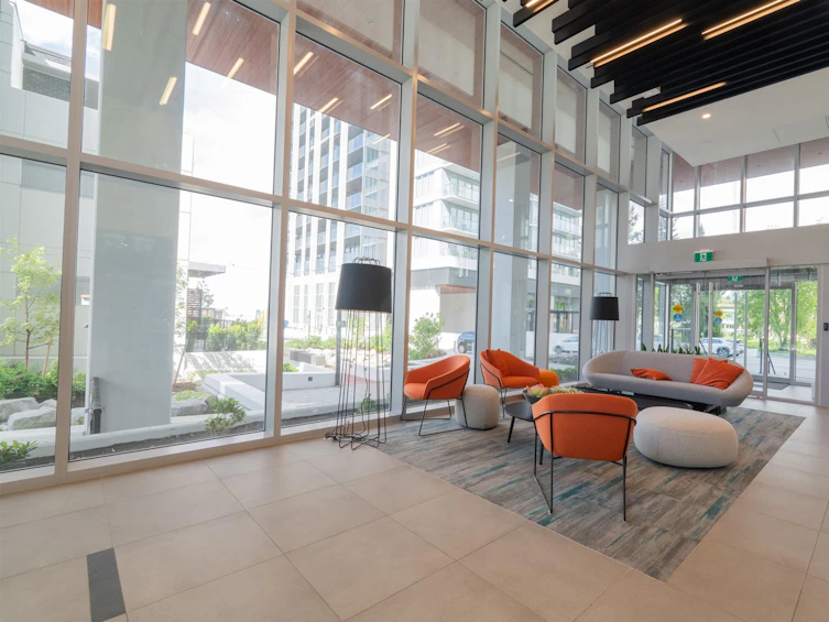 TH1-10448 University, Surrey, BC, V3T 0S7 - 13