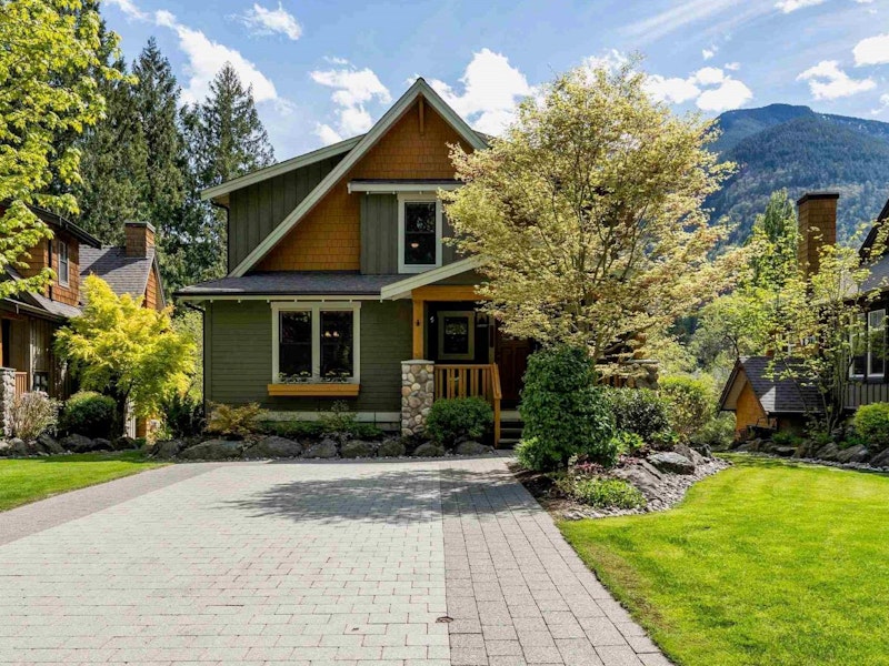 1776 Painted Willow Hollow, Cultus Lake BC