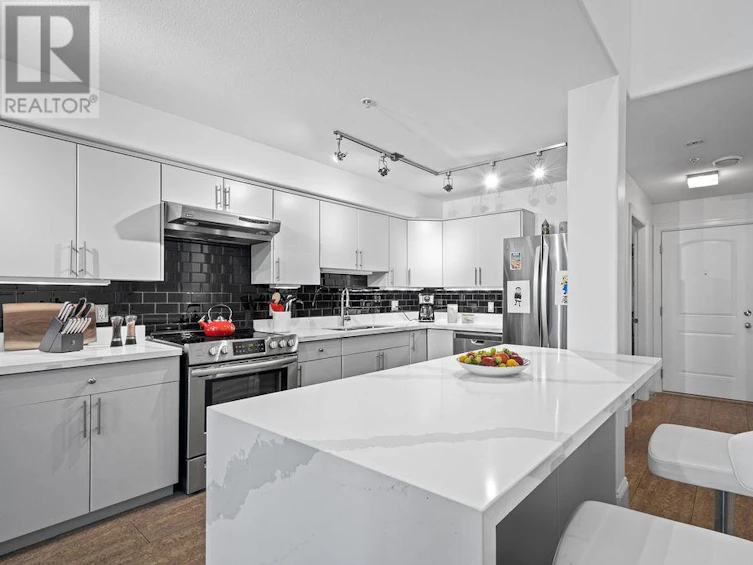 203-136 Front Street, Penticton, BC, V2A 1H1 - 5
