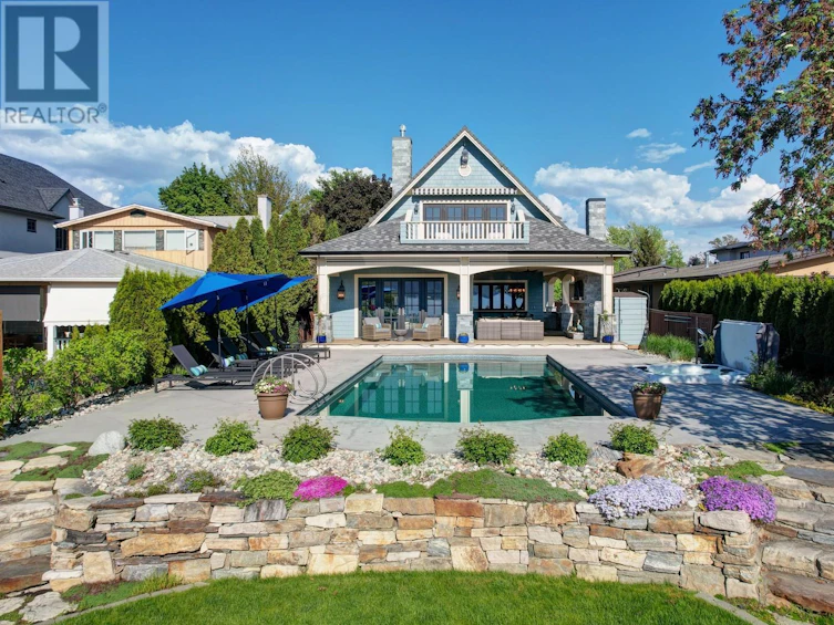 2668 Abbott Street, Kelowna, BC, V1Y 1G4
