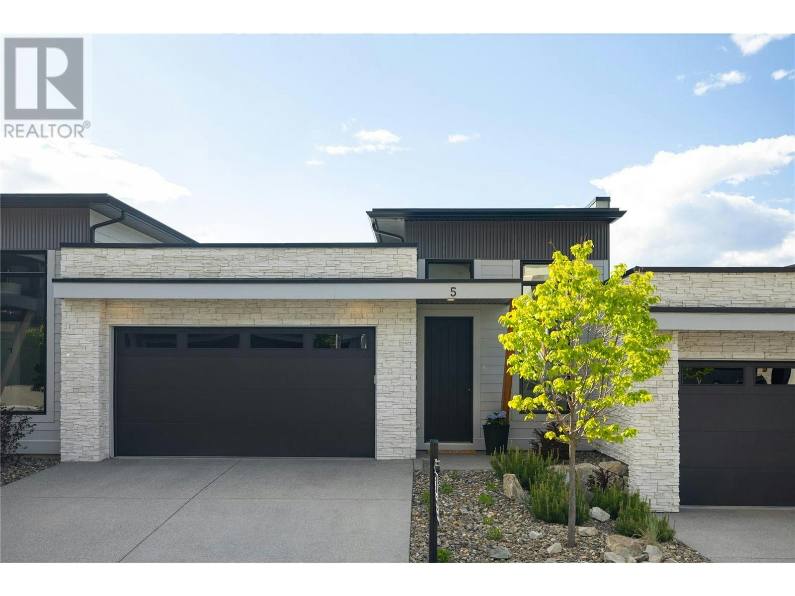 5-269 Diamond Way, Vernon, BC, V1H 0A3