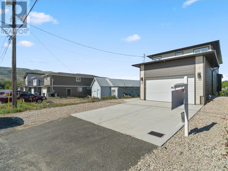 840 Crestline Street, Kamloops, BC, V2B 5X3 - 10