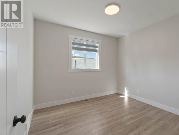 840 Crestline Street, Kamloops, BC, V2B 5X3 - 20