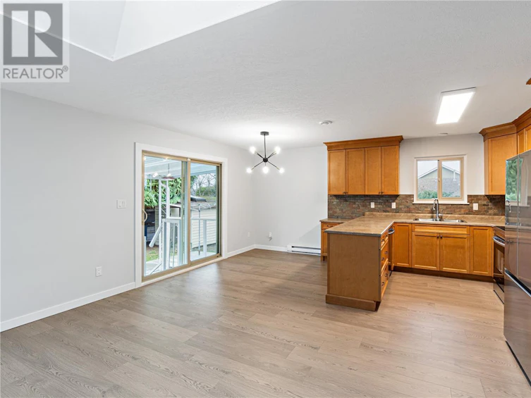 6231 Mcgirr Road, Nanaimo, BC, V9V 1C4 - 15