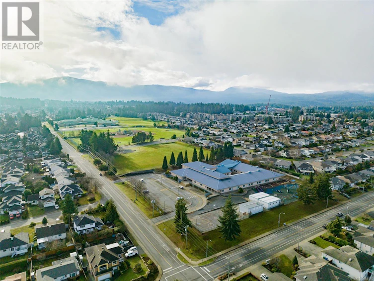 6231 Mcgirr Road, Nanaimo, BC, V9V 1C4 - 4